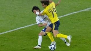 「中東の笛きた」「顔面殴られてる」ガンバDFが暴力プレー被害「オモくそファウルやろ！」ファン激怒