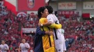 13人目で決着！FC東京がスコアレスもPK戦の末に執念で勝点2を掴み取る！試合後、西川周作が長友佑都を激励！