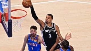 2度目の延長でサンダーを振り切ったスパーズが敵地で臨んだカンファレンス決勝初戦に勝利