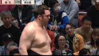 「がっつりダメ押し」「最後良くなかった」獅司、決着後の“一撃”にファン苦言 控え行司も被弾