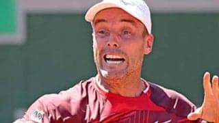 元世界9位 初戦敗退で全仏OPに別れ 