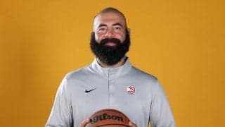 ホークスのオンシ・サレーがゼネラルマネージャーからバスケットボール運営部代表へ昇格