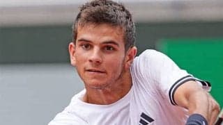  19歳 大逆転勝ちで四大大会初の8強 