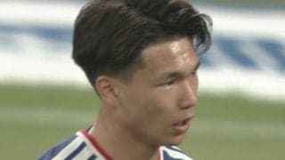 「いい劇薬になりそう」21歳日本代表FW、闘志むき出しのダブルタックルが話題に「ガツガツ感たまらん」「塩貝ファン大幅増」