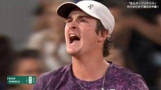 もう誰にも止められない！ジョコビッチ撃破の19歳フォンセカ、勢いそのままに全仏ベスト8進出 勝利の雄叫びが話題