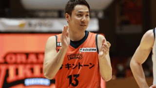 愛媛が俊野佳彦と契約を発表…地元出身のベテランSG「みんなで沸くシーズンを過ごせるように全力で」