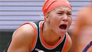  世界1位に大逆転勝ちで四大大会初4強 