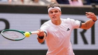 20歳のメンシク、快進撃は準決勝でストップ。「壁のようだった」と世界3位ズベレフに脱帽も、初の4強に「多くの収穫があった」[全仏オープン]
