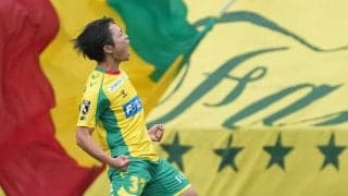 前面に実在するシマウマの顔！J1千葉、古河電工80周年を記念した“ゼブラ柄”新ユニフォームが話題｢アフリカの代表ユニみたい！」