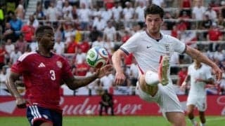 イングランド代表、W杯前に盗みに遭う　試合用スパイクの可能性も