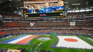 今大会からセンターサークル上に整列　サッカーW杯、日本対オランダ