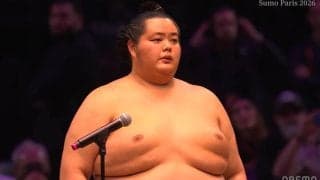 一体、何人前なんだ！ 琴櫻に贈られた総合優勝の副賞が“規格外” 大相撲パリ公演での一コマ