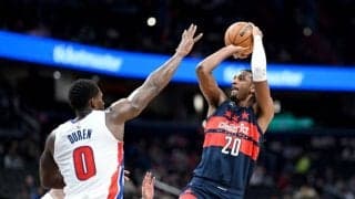 ウィザーズの若手ビッグマン、アレックス・サーがワークアウト中に右足を骨折
