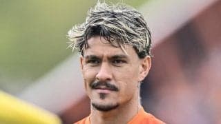 ｢かっこよすぎだろ｣鹿島新加入のブラジル人MF、チェア予告からのまさかの展開に｢座らんのかいっ！｣｢これ以上無いくらいジョニデ｣