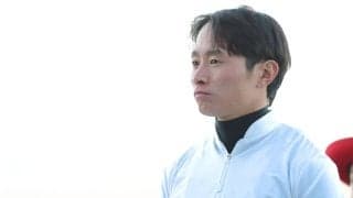岩田望来騎手が開催6日間の騎乗停止…斜行して2頭が落馬