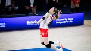 女子日本代表　 イタリアの高さとサーブに苦しみストレート負け