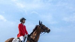函館競馬場の誘導馬は個性派ぞろい クスっと笑えるプロフィールに注目