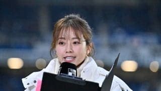 ｢アメリカに残してあげて欲しいな〜｣日本代表GS最終戦後に“かわいすぎるキャスター”が流した涙の理由が話題！｢素敵です｣｢感情が伝わってきてこっちもグッときたわ｣
