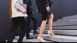 毎日階段を上り下りするとどうなる？1ヶ月後の体の変化とダイエット効果