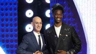 ドラフト1位のディバンサが語る“原点”…バスケを始めさせたい父親がとった行動とは