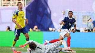 「オフ？」「ないやろ」W杯フランス戦で“エムバペの左肩”に注目…ゴール巡りファン論争→最新技術で判明した絶妙な瞬間