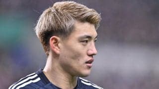 「パパママになっていたなんて」堂安夫妻が幸せ満載ベイビーショットで第1子誕生を報告！「可愛いポーズ完璧やん」「可愛すぎてスライド止まらへん」日本代表ユニ姿も