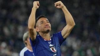 【W杯】｢歩みを止めるな！｣敗退の夜、長友佑都(39)が語ったラストメッセージに共感と涙！｢田中碧の隣に居る長友さんが…｣｢未来の代表につながる言葉｣