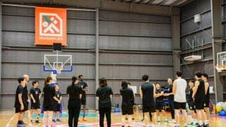 Bプレミア開幕へ広島ドラゴンフライズが始動…13選手継続を“強み”に「相当の覚悟を持って臨む」