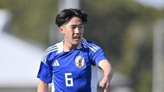 ｢めちゃくちゃ楽しんどる｣バレンシア新加入の19歳MF佐藤龍之介が現地子どもたちと大盛り上がり！ 自撮り｢アムント・バレンシア｣動画公開！｢心を掴んでる感じがいい｣
