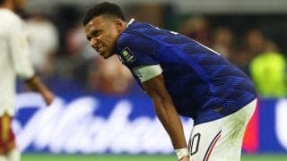 「あまりにも衝撃的」「まさかフランスが無得点に」早朝に飛び込んだ“０－２”に日本ファン騒然