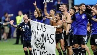 決勝進出アルゼンチン罰金処分か　試合後、FIFA規定違反の自国領有権主張の横断幕掲げる