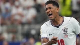 ｢完全に叩いてるわ｣イングランド代表ベリンガムが敗戦直後にアルゼンチン選手を平手打ち!?｢相当な事言われてるんちゃう｣｢ジダンだって頭突きするんだから｣