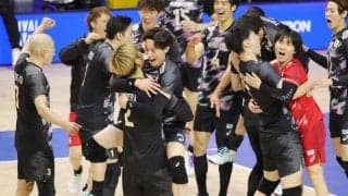 バレー男子　止まらん！開幕１０連勝　途中出場の宮浦、大塚らの活躍で大逆転　攻撃けん引した宮浦「厳しい試合勝ち切れてよかった」
