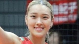 「ナチュラルにかわいい」「何気ない日常の瞬間って素敵」　金髪下ろした２４歳人気バレー女子　待ち合わせ動画にＳＮＳ「自然体の魅力があふれていて癒されました！」