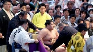 好調の若ノ勝が負傷、車いすで運ばれる　師匠の元貴景勝「好事魔多し、いい時にケガをする」【大相撲】