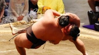 伯乃富士が金星！一度は豊昇龍に軍配も「若干、横綱より自分の方が上かな…」物言いで差し違え