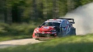 世界ラリーで33歳日本人、サス剥き出しで激走も無念のデイリタイア 不運なトラブル乗り越え挽回期す