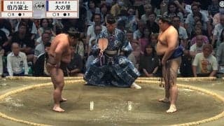 「横綱が手をついてるのに…」「合わせてよ」伯乃富士、立ち合いの“間”に困惑の声 大の里は“完全復調”の兆し 好調・伯乃富士を圧倒「これが大の里だ！」ファン興奮