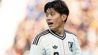 ｢ブレンビーでの大の仲良し｣鈴木唯人がFC東京に加入する“親友”との美しい再会ハグ＆2ショット公開！｢#親友てつけてるところがまたいい｣