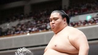 「長かったですよ」御嶽海が７連敗から今場所初白星　１敗と好調だった尊富士を押し出し
