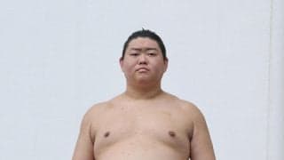 ラグビーＵ20日本代表経験の原口「天岳富士」で新序出世披露　炎鵬のビーバー化粧まわし姿披露
