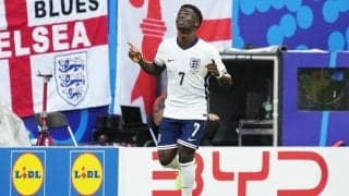 ｢試合が終わればノーサイド｣W杯3位決定戦終了直後のピッチ上での英仏合同の円陣シーンが美しい！｢この光景を見られただけでもこの3位決定戦には意味があったと思う｣