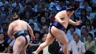 横綱大の里が４敗目…“手負い”安青錦に初黒星「負けは負け」過去４戦無敗のお得意様に敗戦