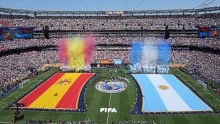 ｢女優を凌駕するビジュ｣W杯決勝の公式球を運んだ“サッカー界一の美女”に世界が驚嘆！その正体は｢めっちゃ可愛い｣3年連続バロンドーラー