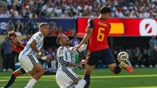 「クレイジーな誤審だ」W杯決勝の“幻のゴール”が世界中で波紋！不可解ジャッジに「なぜVARが入らない？」「完全な演技だ」【W杯】