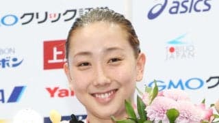 【競泳】東京五輪出場の五十嵐千尋さん結婚、黒ドレス姿で新郎と幸せショット報告