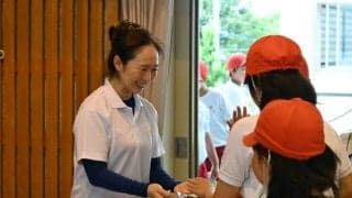 ゴールボールの魅力知って　パラ金メダリストが小学生に体験教室