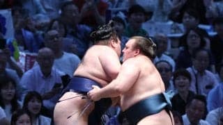 安青錦が１場所で大関復帰！「自分を信じ続けたのが大きかった」豪ノ山下し１０勝目　陥落直後の場所で１０勝以上の特例ノルマクリア　１敗守り、賜杯争いも単独トップに