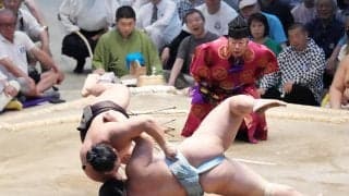 横綱豊昇龍が連敗止め７勝目　同学年の琴勝峰に「負けてられませんよね」白熱の上手投げ