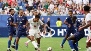 【W杯ベストゴール候補】ベリンガムの“60m独走→股抜きショット”は「まるでジダンだ」「水の上を歩いてるみたい」世界騒然の衝撃弾